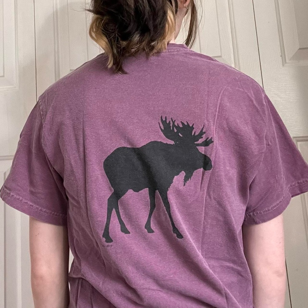 The Black Moose Graphic T-Shirt Kittery Trading Post Maine Comfort Colors - Picture 2 of 3